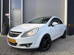 Opel Corsa - 1.4-16V Color Edition/Prachtige auto/Lichtmetaal/Multimedia/NAP/Airco/