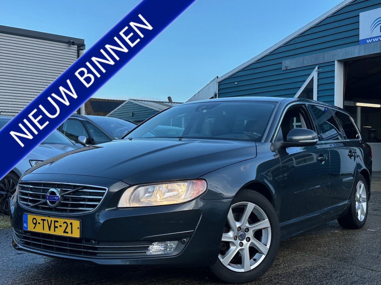 Volvo V70 - 1.6 D2 Nordic+ Aut6 | EU EXPORTPRICE EX BPM - AutoWereld.nl
