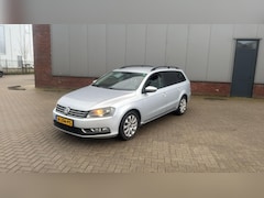 Volkswagen Passat Variant - 2.0 TDI 125Kw BlueMotion Automaat Clima Grijs 2012