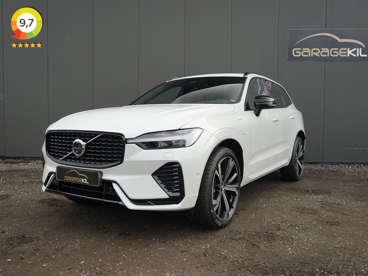Volvo XC60 - 2.0 T6 Plug-in hybrid AWD Ultimate Dark Dealeronderh. / 360 camera / Harman Kardon / Panor - AutoWereld.nl