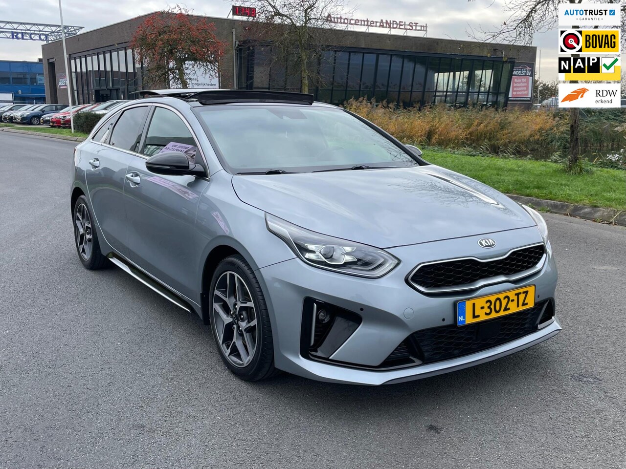 Kia Pro cee'd - 1.5 T-GDI GT-Line, Aut, Pano, Trekhaak, Cam, Acc, Pdc, Keyless, LED, Navi, 1e eig afk, Gee - AutoWereld.nl