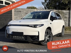 Leapmotor C10 - REEV Design 28.4 kWh 215PK Automaat Navigatie, Camera 360, Lichtmetalen velgen, Elektrisch