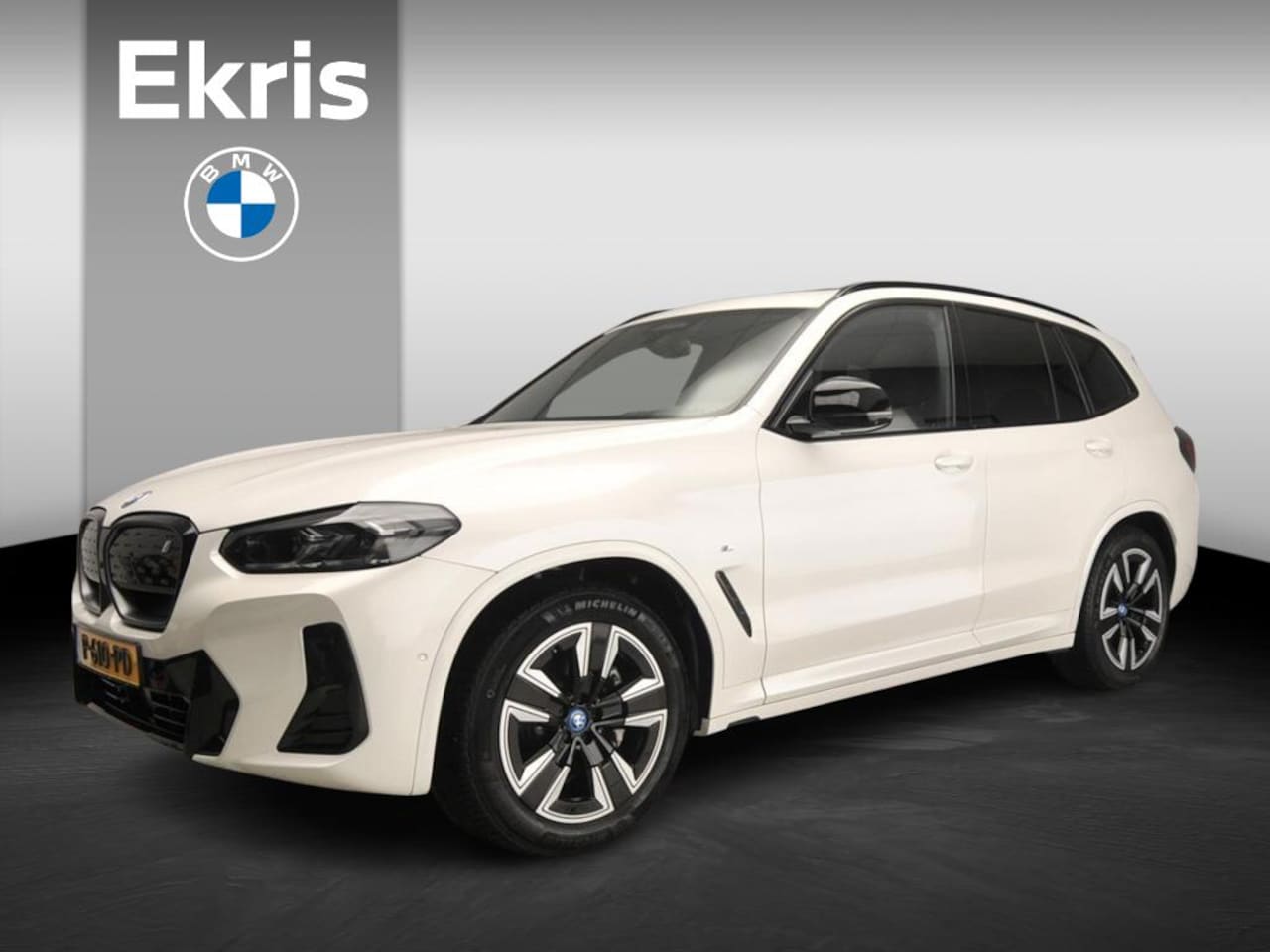 BMW iX3 - High Executive 80 kWh | M-Sportpakket | LED | Leder | HUD | Schuifdak | Active cruise | Tr - AutoWereld.nl