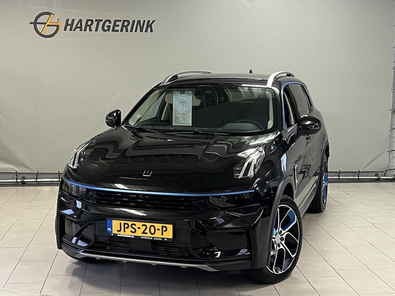 Lynk & Co 01 - 1.5TD 261pk PHEV 7DCTH - AutoWereld.nl