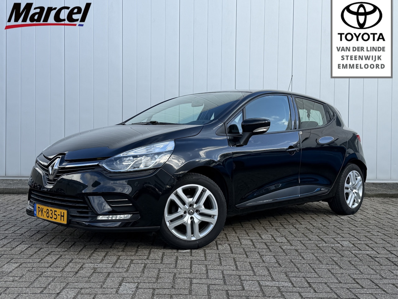 Renault Clio - 0.9 TCe Zen NL Auto Parkeersensoren Navigatie Airco Cruise Control - AutoWereld.nl