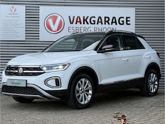Volkswagen T-Roc - 1.5 TSI Style FACELIFT, DSG, CAMERA, TREKHAAK,