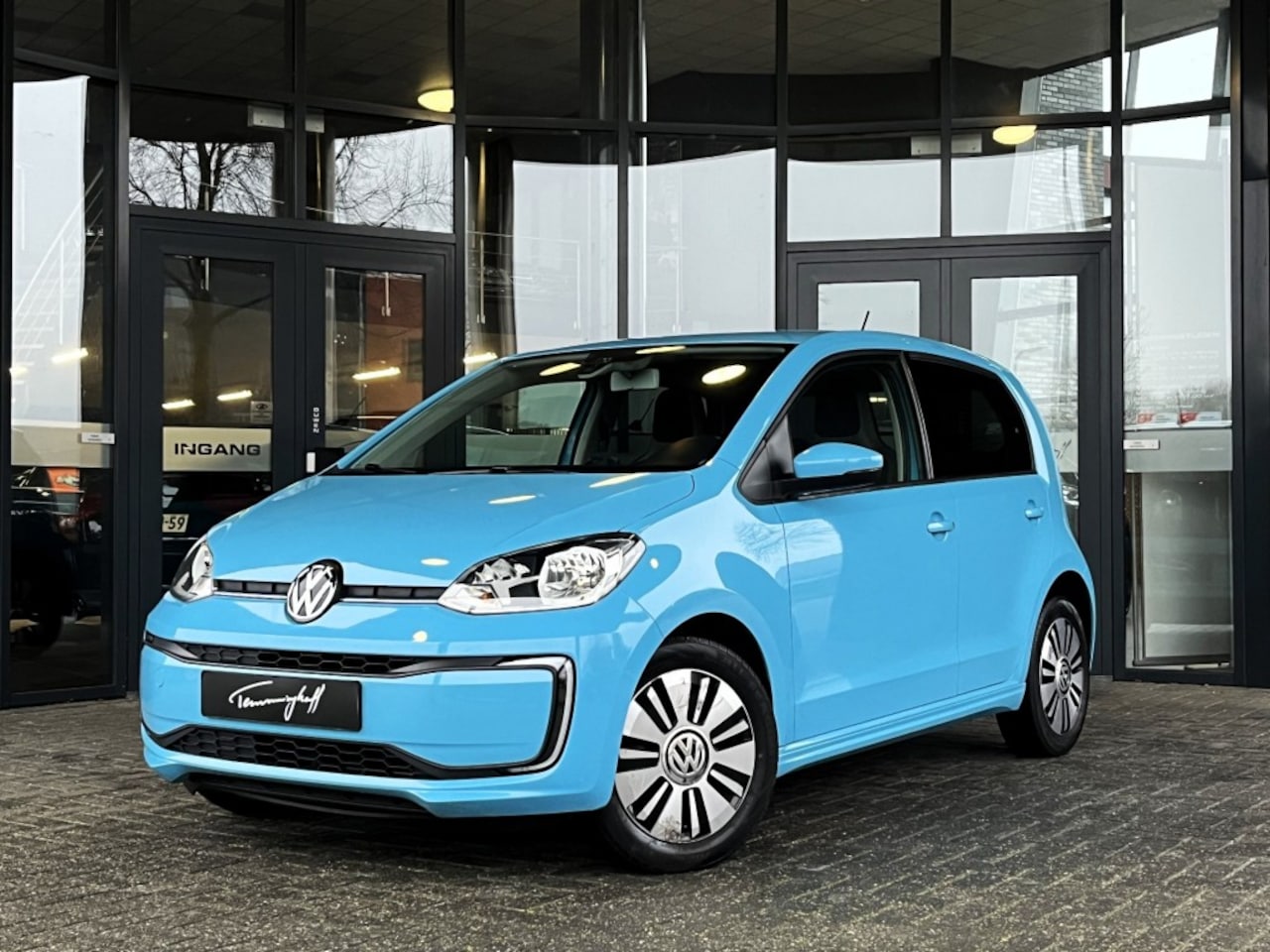 Volkswagen e-Up! - E-UP! 16KWH SNELLADEN SoH 87,1 - STOELV. - 15 INCH - MAPS+MORE - AutoWereld.nl