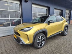 Toyota Yaris Cross - 1.5 HYBRID LAUNCHE EDITION, CAMERA, CARPLAY, STUUR/STOEL VERWARMING, HEAD UP, ALL IN PRIJS