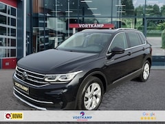 Volkswagen Tiguan - 2.0 TDI DSG ELEGANCE CAMERA/PANODAK/ACC/ELEKKLEP/STOEL+STUURVERW