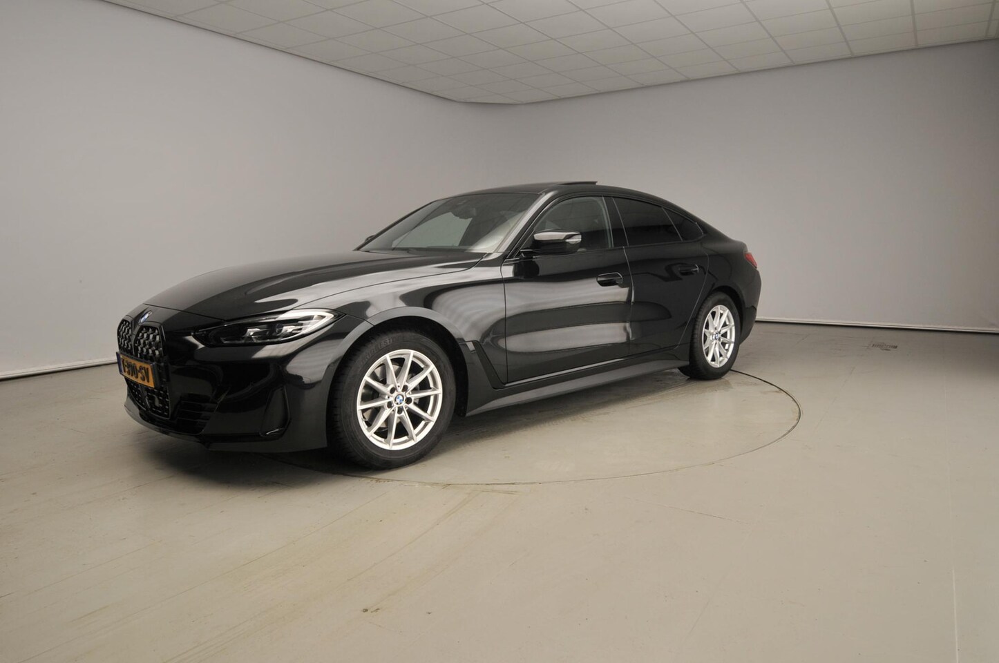 BMW 4-serie Gran Coupé - 420i | LED | Leder | Navigatie | Active cruise | Schuifdak | Sportstoelen | Stoelverwarmin - AutoWereld.nl