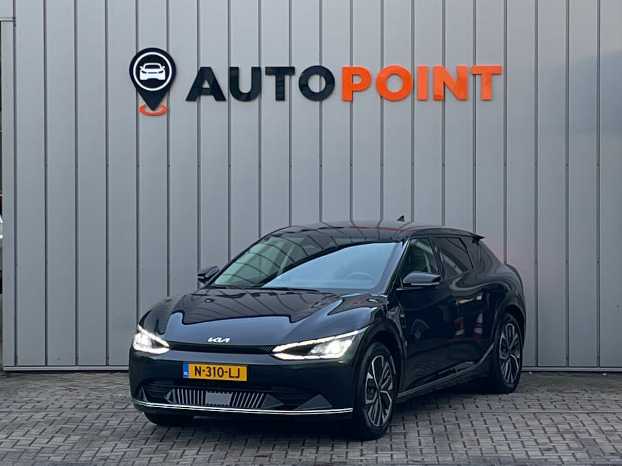 Kia EV6 - Plus 77.4 kWh SOH 100% WARMTEPOMP TREKHAAK DEALER OND - AutoWereld.nl