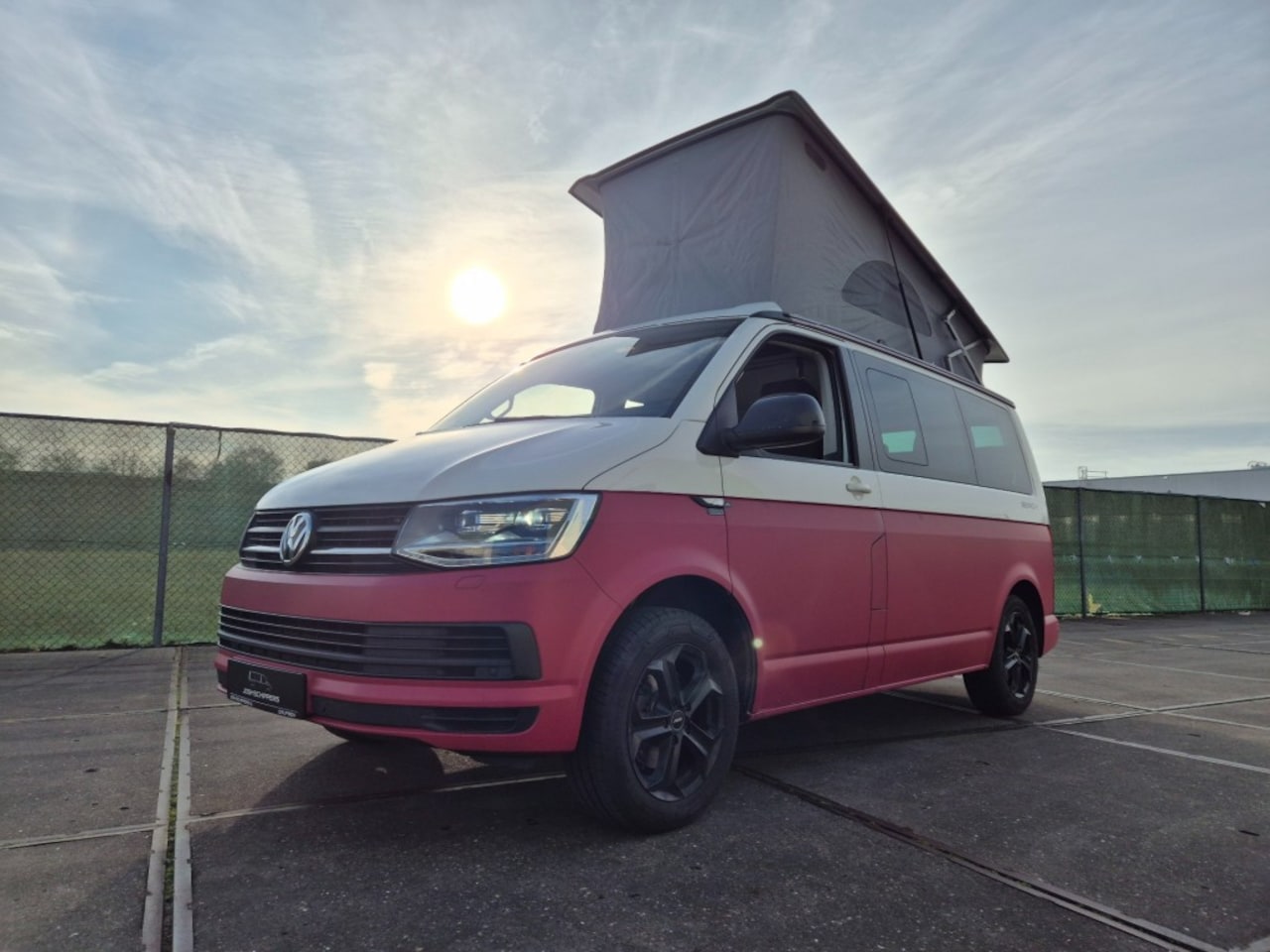 Volkswagen Transporter California - Beach DSG 2018 - AutoWereld.nl