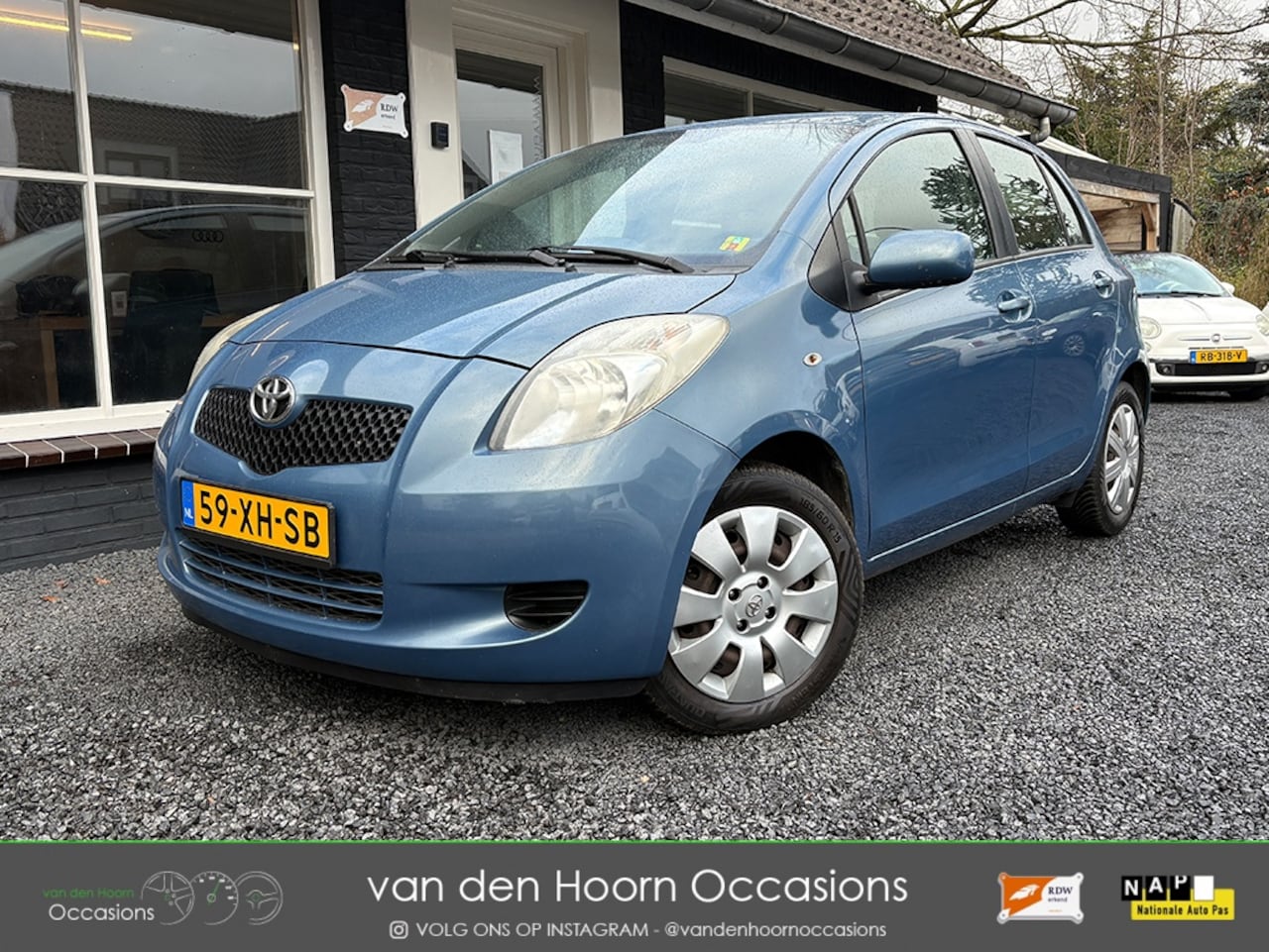 Toyota Yaris - 1.3 VVTi AIRCO | 5DRS | NAP | NW BANDEN | EL RAMEN - AutoWereld.nl