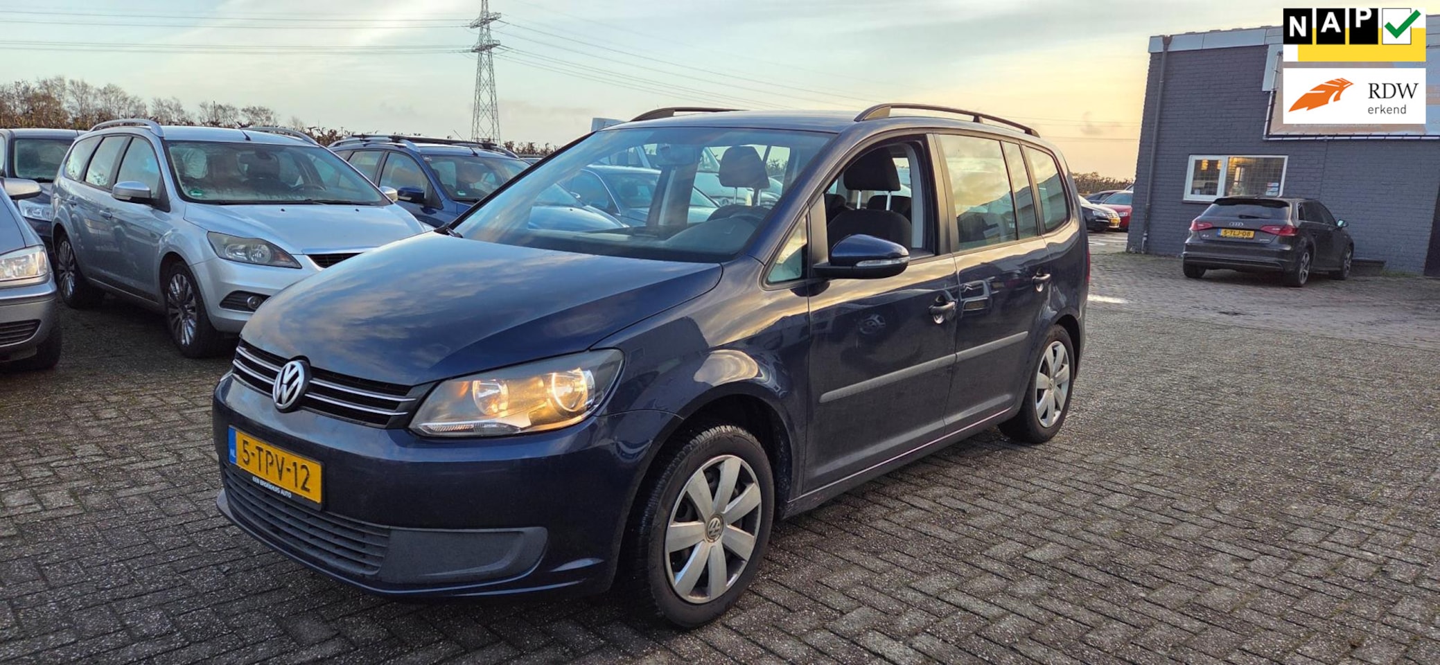 Volkswagen Touran - 1.4 TSI Trendline EcoFuel CNG 1e eigenaar - AutoWereld.nl