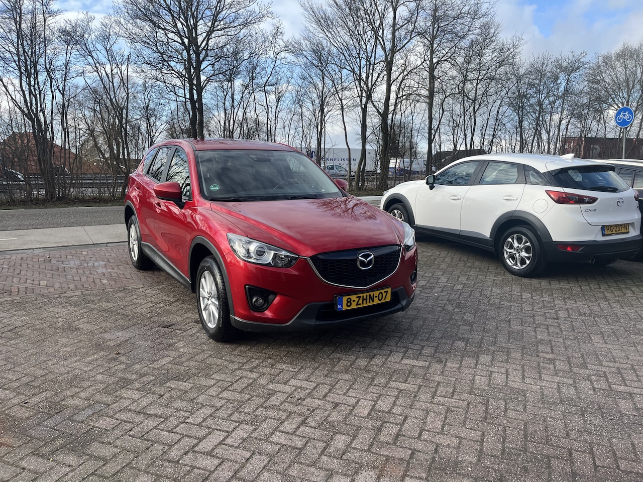 Mazda CX-5 - 2.0 Skylease 2WD TREKHAAK CARPLAY CAMERA CLIMA - AutoWereld.nl