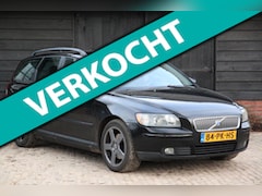 Volvo V50 - 2.4 Kinetic Airco/Cruise/17"inch R Velgen/Trekhaak