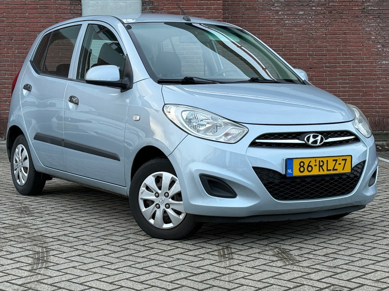 Hyundai i10 - 1.2 i-Drive Cool|5DRS|AIRCO|NAP|APK - AutoWereld.nl