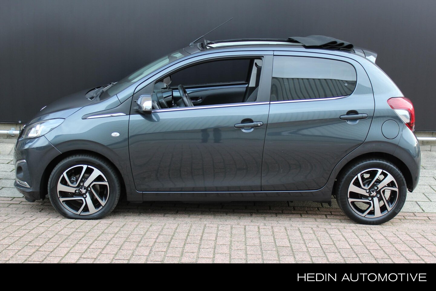 Peugeot 108 - 1.0 e-VTi Allure TOP! - Airco - Cabriodak - Android auto / Apple carplay - AutoWereld.nl