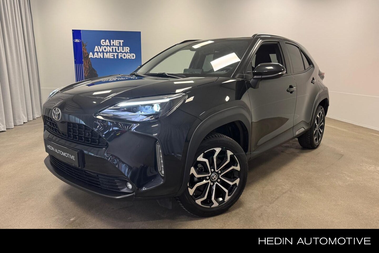 Toyota Yaris Cross - 1.5 Hybrid 115 Dynamic | Adaptive Cruise | Blind-spot | Stoel + Stuurverwarming | Apple Ca - AutoWereld.nl