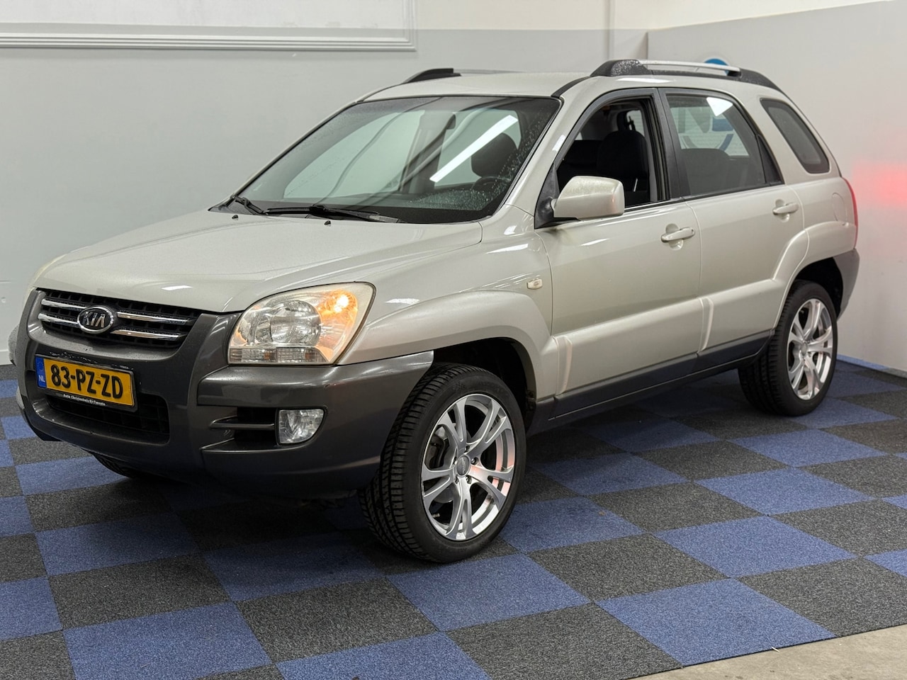 Kia Sportage - 2.0 CVVT Comfort / NAP / DEALER ONDERHOUDEN / RIJDT SCHAKELT GOED - AutoWereld.nl