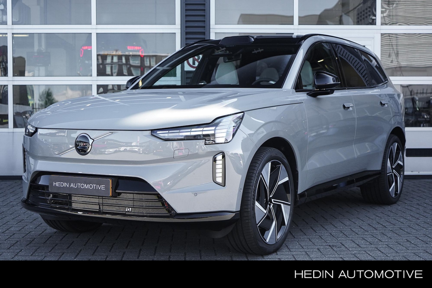 Volvo EX90 - Twin Motor Performance Ultra 7p. 111 kWh | Lidar | Bowers & Wilkins Audio | Luchtvering | - AutoWereld.nl