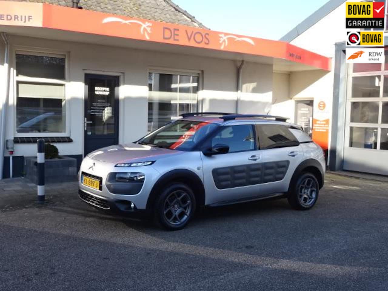 Citroën C4 Cactus - 1.2 PureTech Business Plus 1.2 PureTech Business Plus - AutoWereld.nl