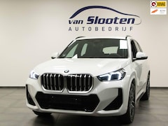 BMW X1 - SDrive18i M-Sport | Navi| Camera| Electrische achterklep| Stoel Verwarming