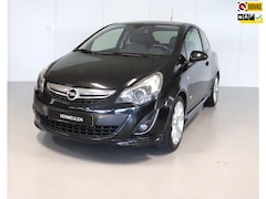 Opel Corsa - 1.4-16V Cosmo | Direct beschikbaar