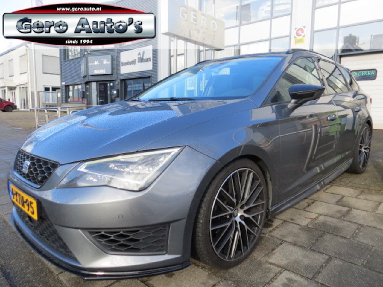 SEAT Leon ST - 1.4 TSI ACT FR Dynamic nl-auto digi dashboard ,panorama etc - AutoWereld.nl