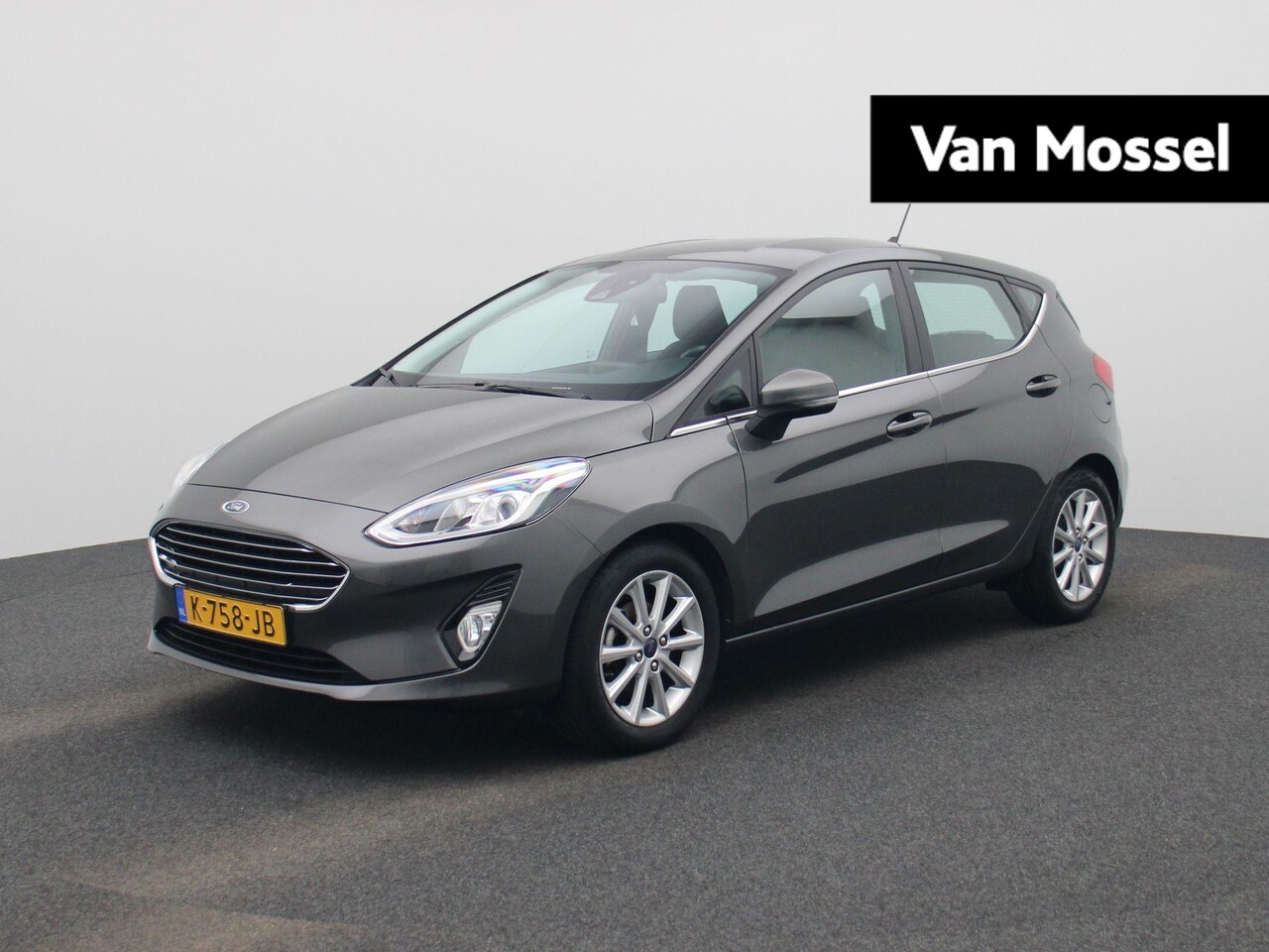 Ford Fiesta - 1.0 EcoBoost Titanium | Winterpack | Stoel/Stuur verwarming | LMV | Parkeer sensoren | Cru - AutoWereld.nl