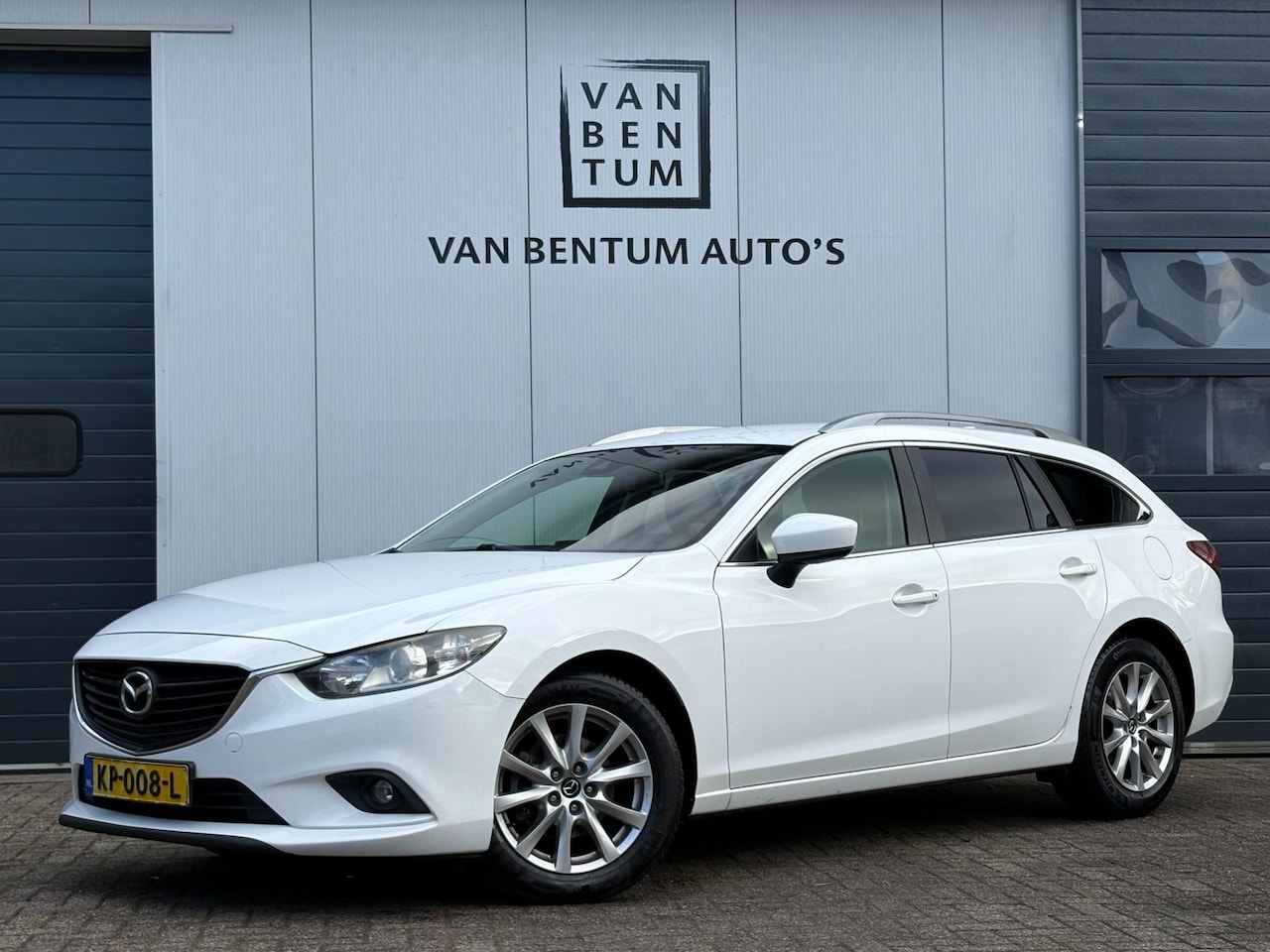 Mazda 6 - 2.2D SkyActiv-D 150pk Skylease Navi Clima Cruise - AutoWereld.nl