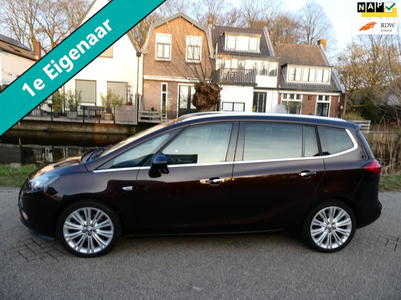 Opel Zafira Tourer - 1.6 Cosmo 170pk 1e eig. Clima Leder Navi Xenon Historie - AutoWereld.nl