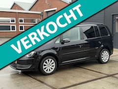 Volkswagen Touran - 1.4 TSI Highline 7 Pers Navi Clima Cruise PDC NAP
