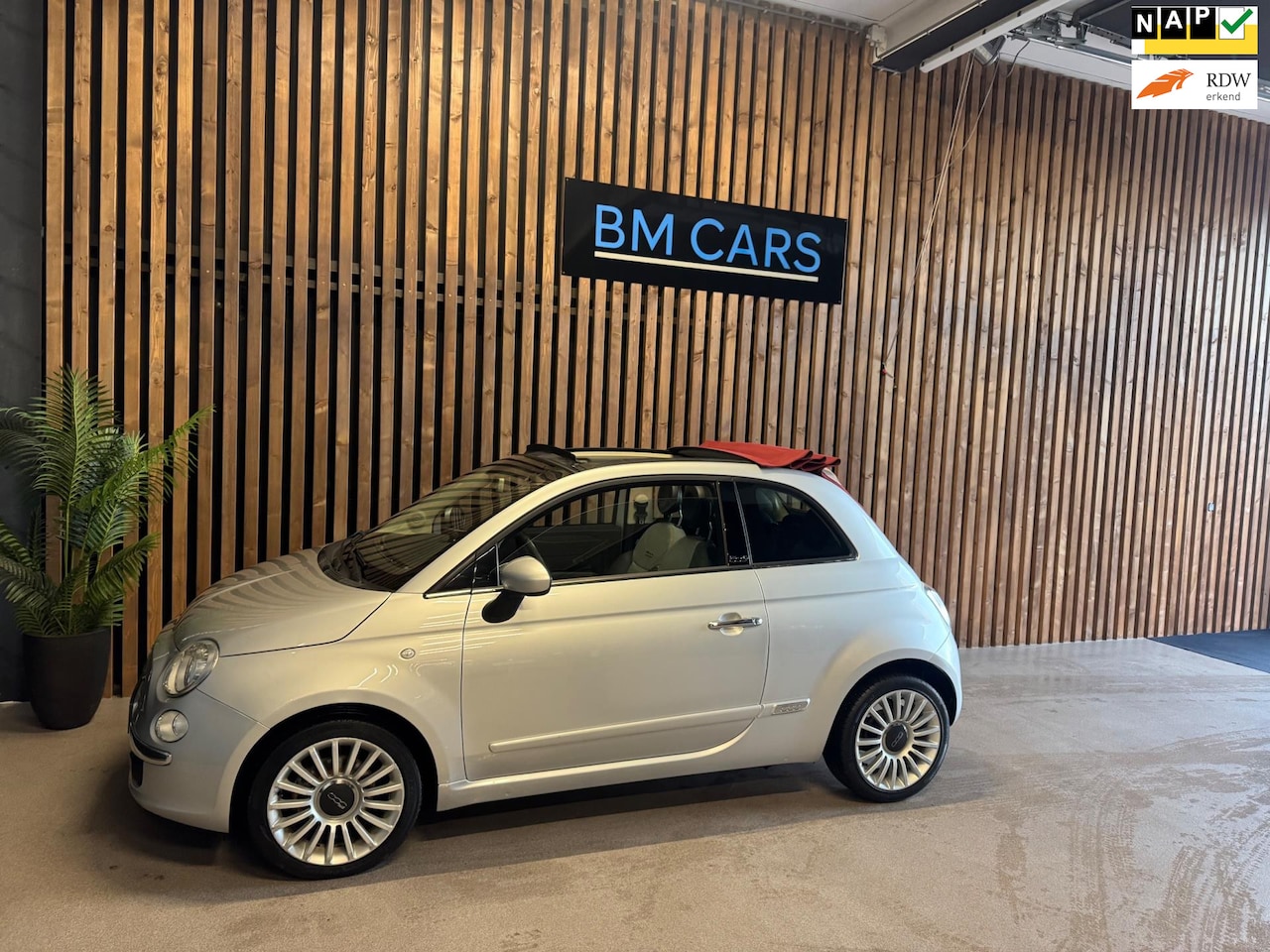 Fiat 500 C - 0.9 TwinAir Lounge Airco, Parkeersensoren - AutoWereld.nl