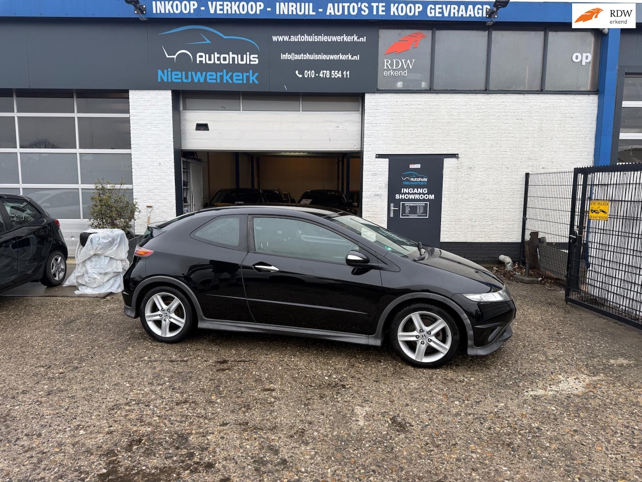 Honda Civic - 1.8 Type S/ 140PK/ met onderhoudshistorie, Airco, Sportpakket en een nieuwe APK!!! - AutoWereld.nl