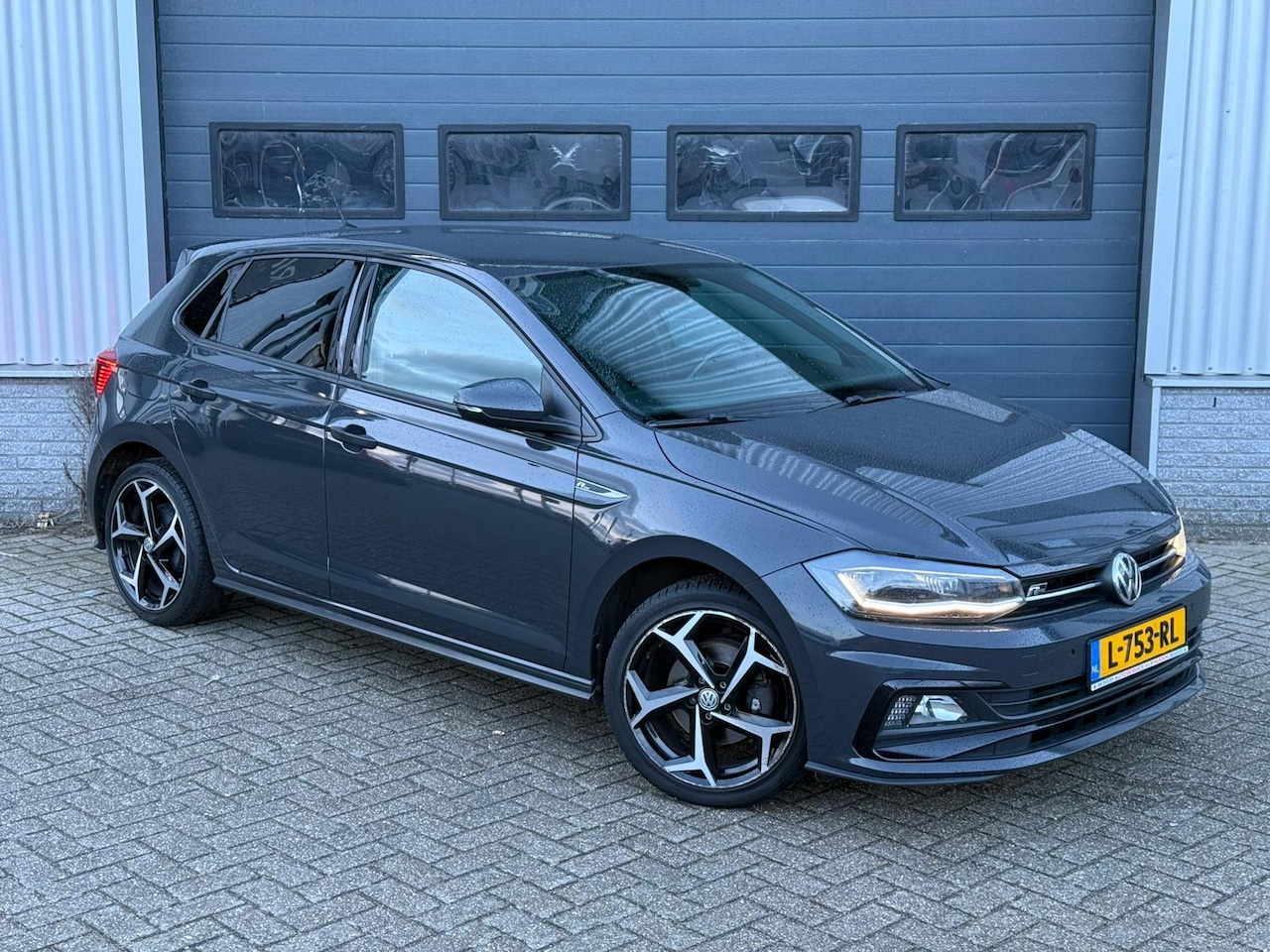 Volkswagen Polo - 1.6 TDI Highline 1.6 TDI Highline - AutoWereld.nl