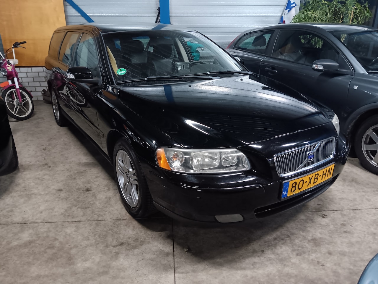 Volvo V70 - 2.4 2.4 140PK - AutoWereld.nl
