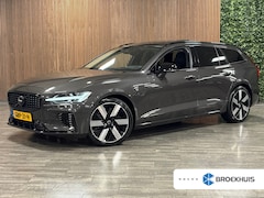 Volvo V60 - T8 AWD Recharge Ultra Dark | Trekhaak | Schuifdak | 455pk | Head-Up Display | Harman Kardo