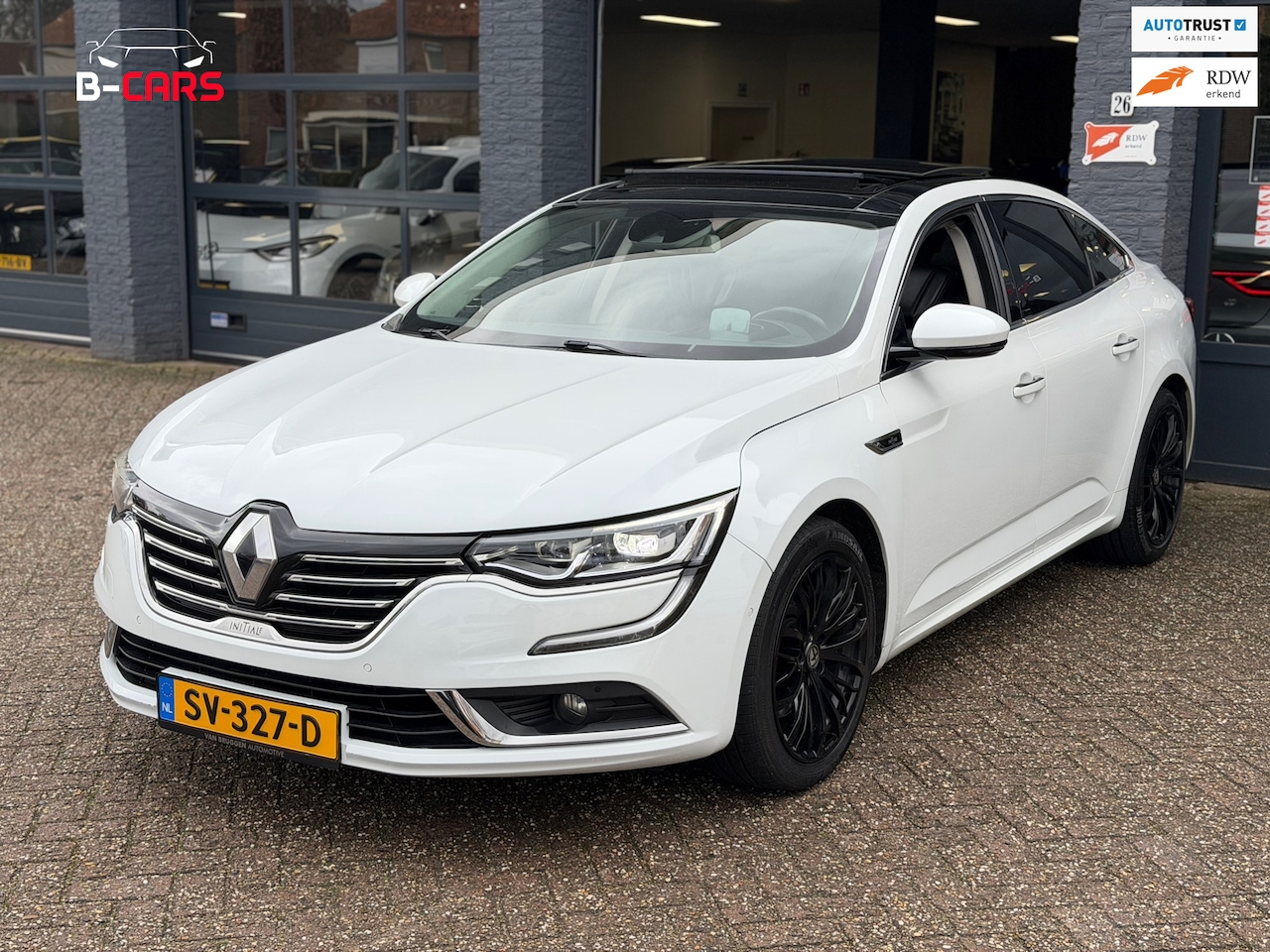 Renault Talisman - 1.6 TCe Initiale Paris Pano|Massage|XlNavi|Pdc|Fulloptie!! - AutoWereld.nl