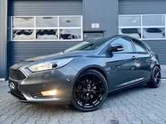Ford Focus - 1.5 Titanium *NAVI*ECC*CRUISE*AUTOMAAT