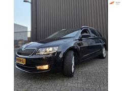 Skoda Octavia Combi - 1.8 TSI Greentech Elegance Businessline