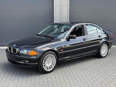 BMW 3-serie - 325i | 209.000KM | Automaat | Sportuitlaat | Cruise Control | Climate Control | Youngtimer