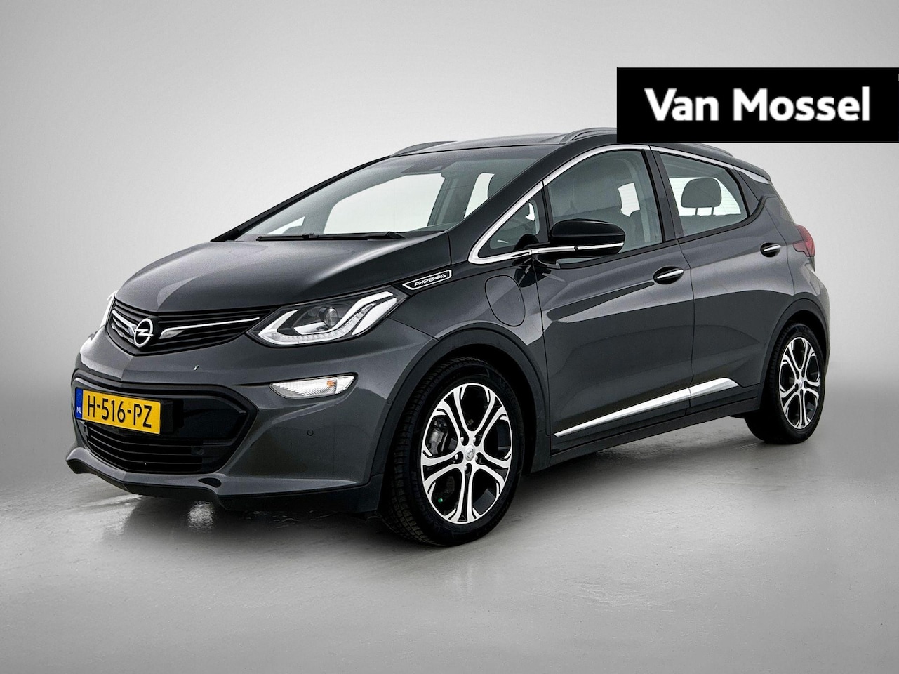 Opel Ampera-e - Business executive 60 kWh - AutoWereld.nl