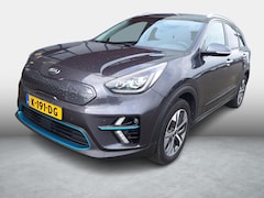 Kia e-Niro - ExecutiveLine 64 kWh | SOH: 95, 2% | Leder | Climate | Stoel&Stuur Verwarming | Memory Sea