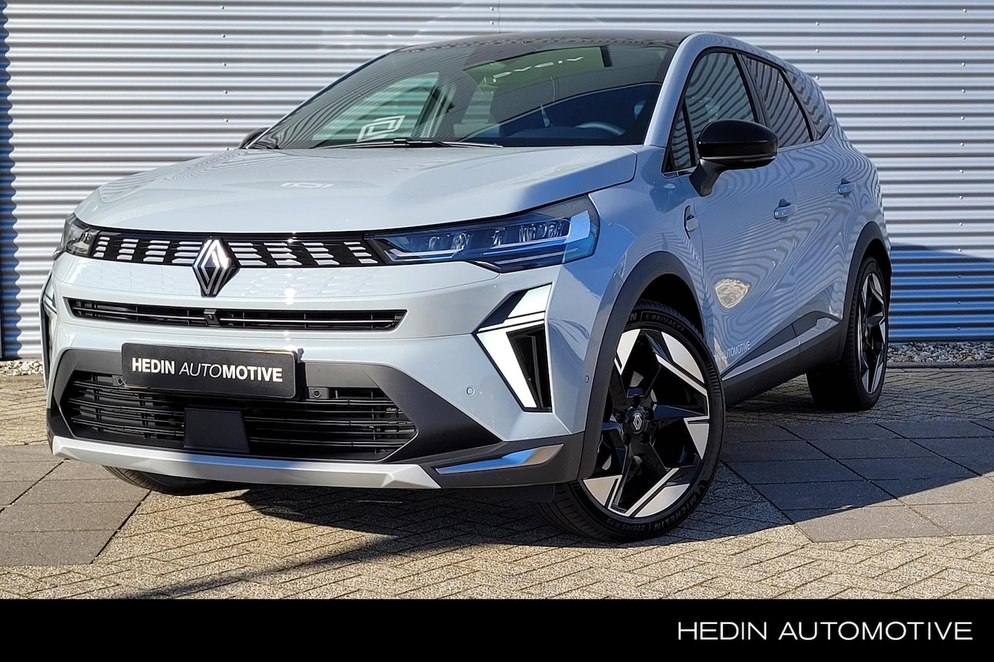 Renault Symbioz - 1.6 E-Tech full hybrid 145 iconic | Navigatie| Solarbay elektrochromatisch panoramisch dak - AutoWereld.nl
