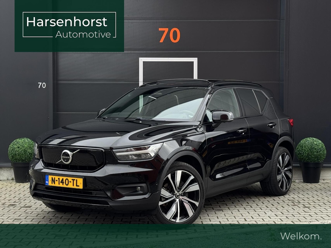 Volvo XC40 - Recharge Twin Pro | Panoramadak | Adaptieve Cruise | BLIS | 360 graden camera | Standkache - AutoWereld.nl