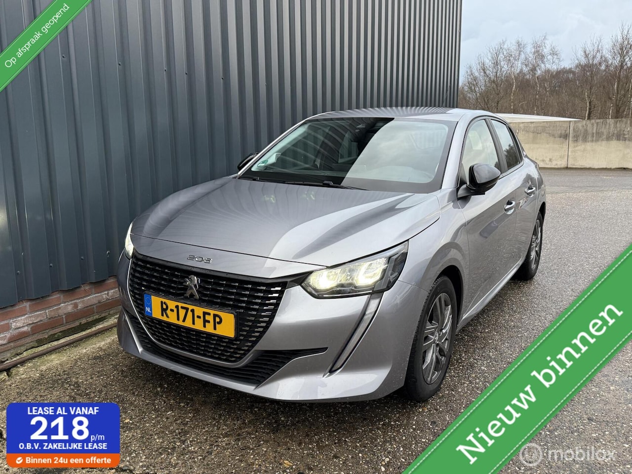 Peugeot 208 - 1.2 PureTech Allure Pack CARPLAY/DEALER OH/LAGE KM-STAND - AutoWereld.nl