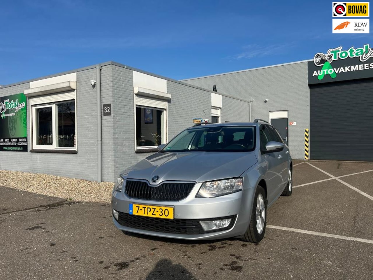 Skoda Octavia Combi - 1.6 TDI Greentech Active 1.6 TDI Greentech Active - AutoWereld.nl
