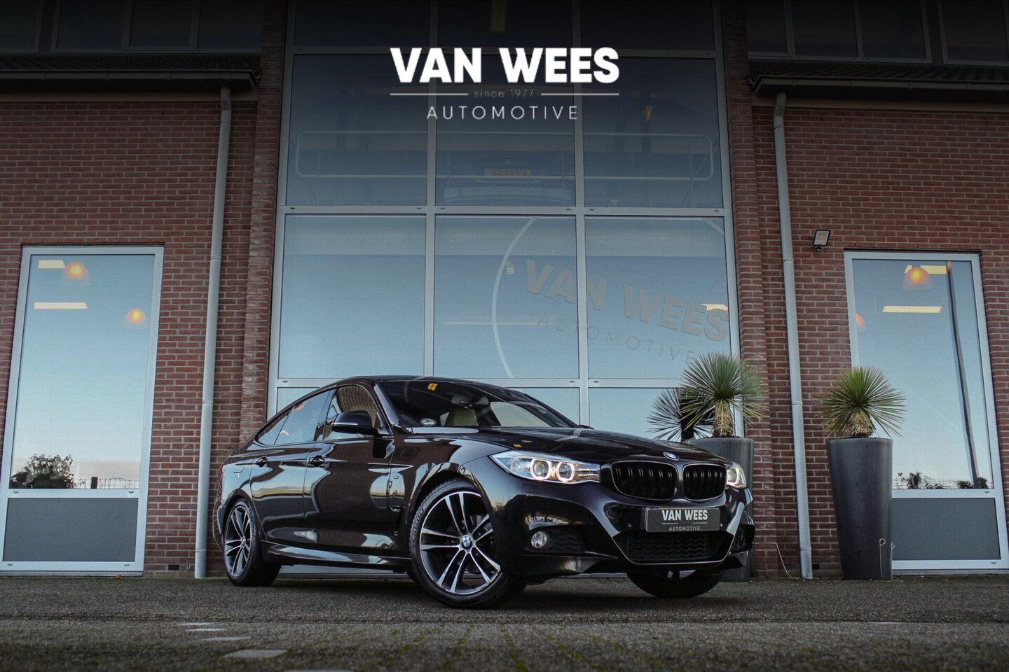 BMW 3-serie Gran Turismo - 320i F34 High Executive M-sport | M-pakket | Automaat | NL auto | Leer | 19 inch | Xenon | - AutoWereld.nl