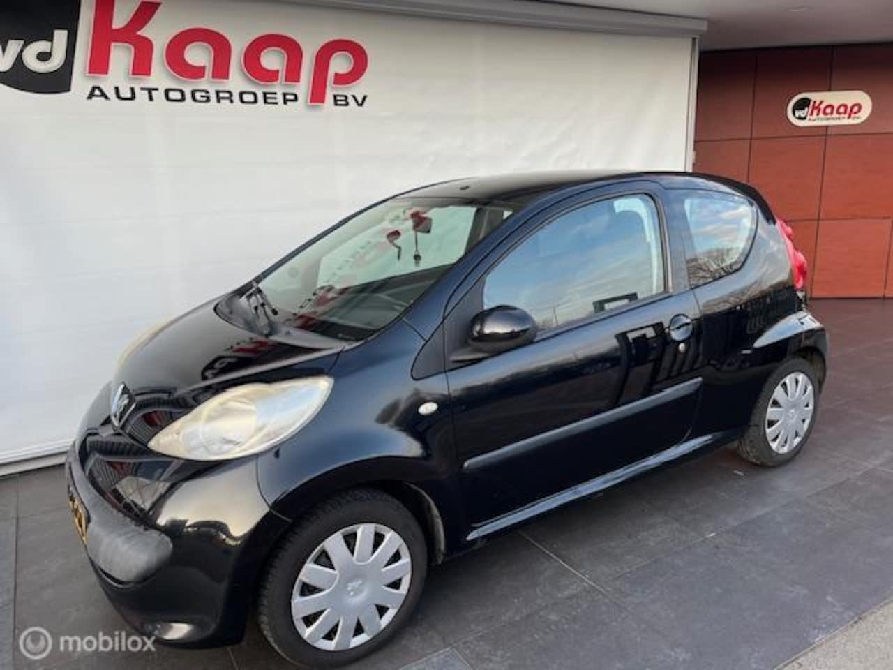 Peugeot 107 - 1.0-12V XS Urban Move 1.0-12V XS Urban Move - AutoWereld.nl